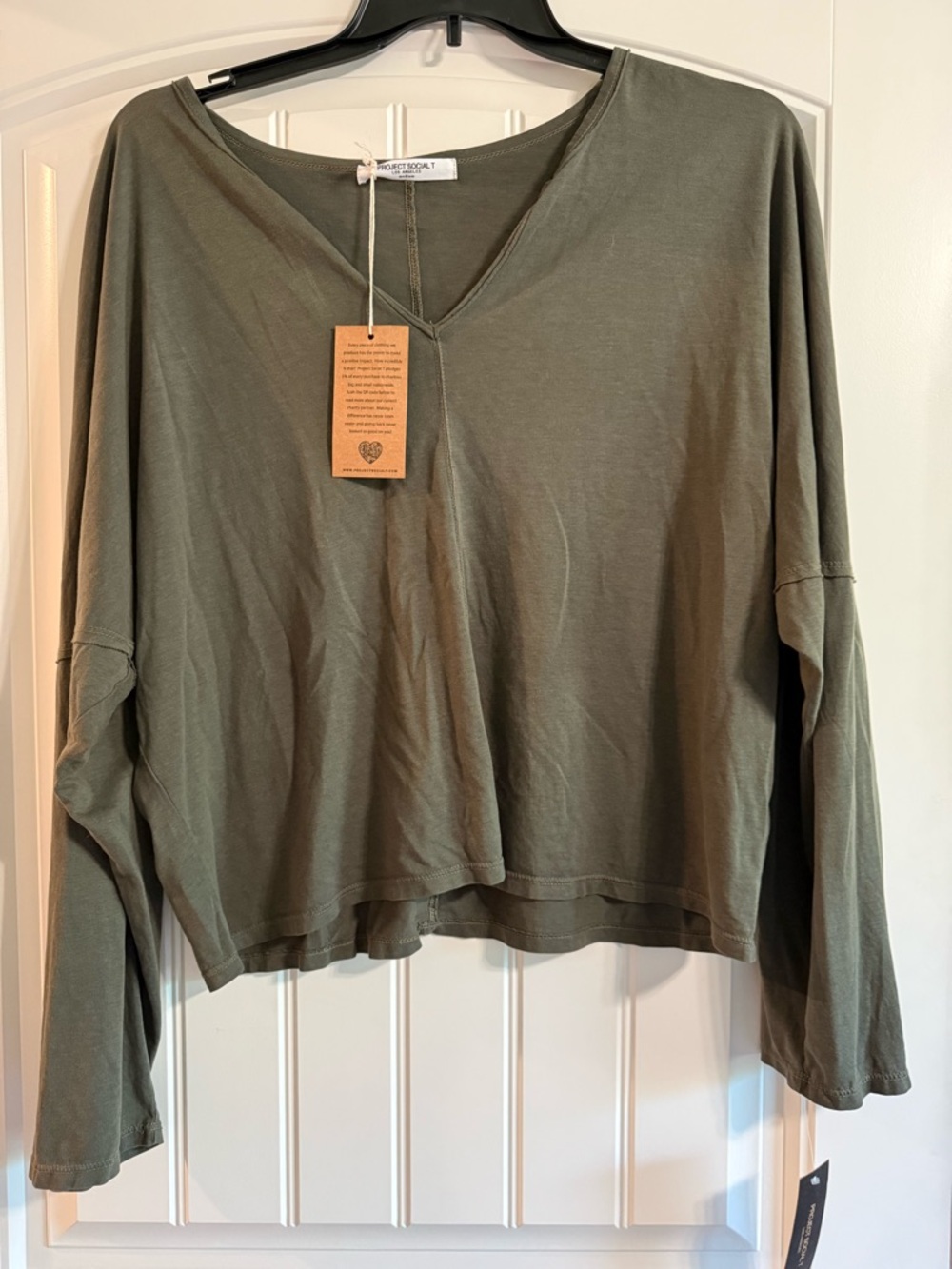 Project Social T Olive Green V-Neck Long Sleeve Top NWT Medium